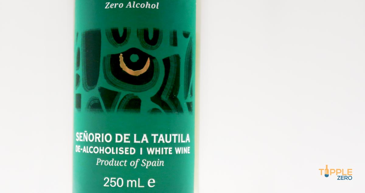 De La Tautila Label Close Up